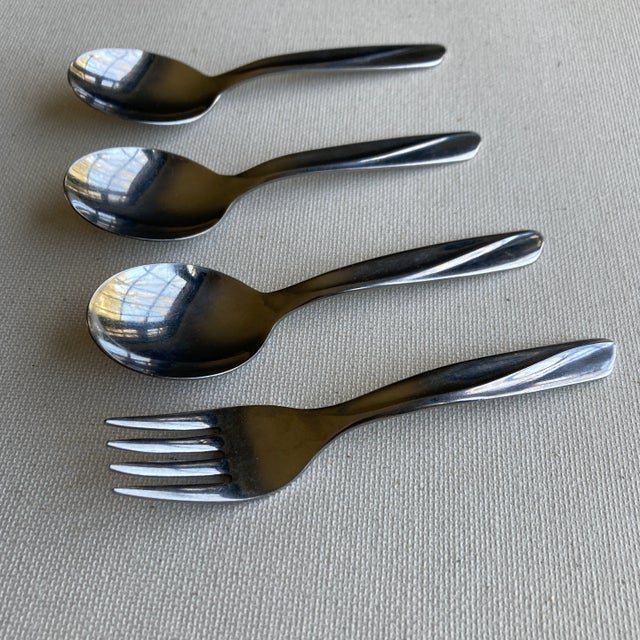 Mid-Century Modern Midcentury Insico Stainless Usa "Finlandia" Pattern Baby Fork & Spoons- Set of 4 For Sale - Image 3 of 5
