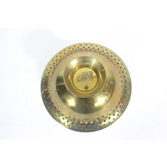 1970s Vintage Pierced Edge Sunflower Enamel Brass Trinket Pedestal Dish For Sale - Image 5 of 8