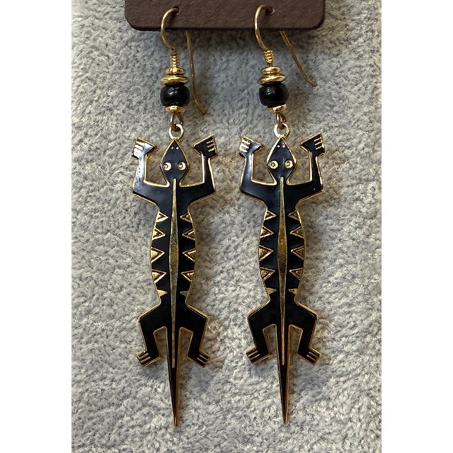 Laurel Burch “Lizardo” lizard dangle earrings. New on original card stock. Dated 1990.