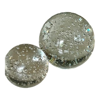 Vintage Mid-Century Modern Controlled Bubble Art Glass Paperweights - Pair For Sale
