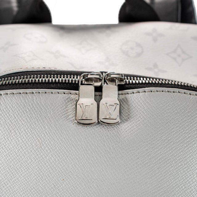 Louis Vuitton Discovery Taigarama Grey Monogram Canvas Backpack Bag For Sale - Image 10 of 12