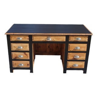 Vintage Desk in Pine, 1940s For Sale