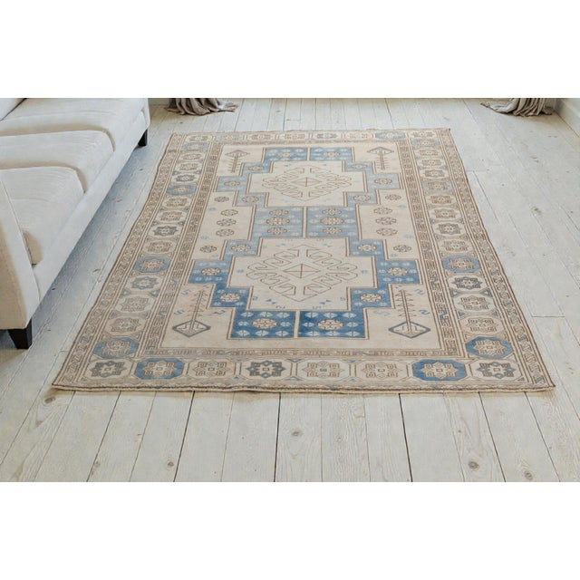1960s Mid 20th Century Geometric Anatolian Home Living Rug For Sale - Image 5 of 10