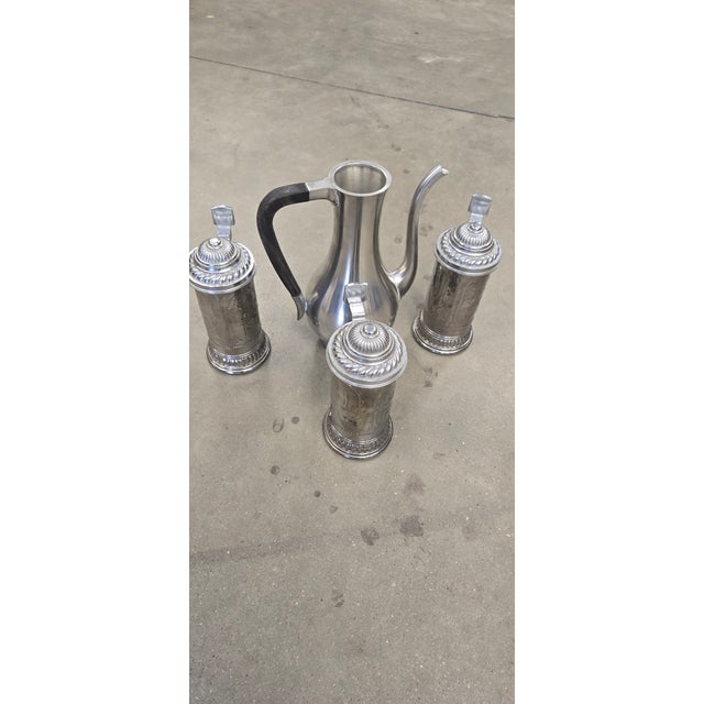 Mid-Century Modern Vintage Silver-Plated Pitcher & Tankard Set - Mid-Century Modern Barware or Tea Service For Sale - Image 3 of 18