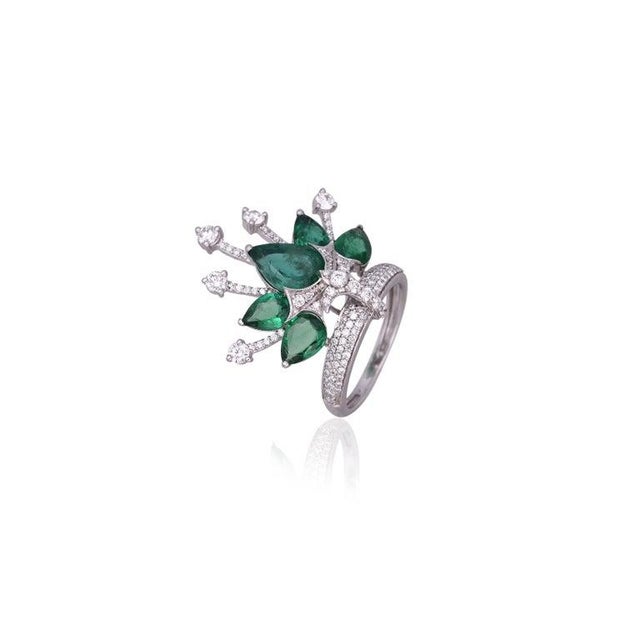 Set in 18k Gold, 3.80 Carats, Natural Zambian Emerald & Diamonds Cocktail Ring, Us Size 6 For Sale - Image 10 of 13
