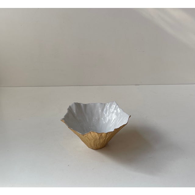 Royal Copenhagen Gilt Porcelain Bowl by Violise Lunn for Royal Copenhagen, 2000s For Sale - Image 4 of 8