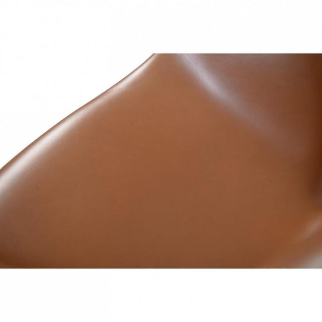 Tall Swan Chair in Cognac Leather by Arne Jacobsen, 2006 For Sale - Image 10 of 14