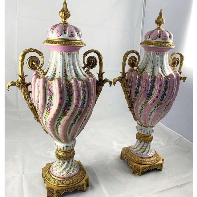 20th Century Ormolu & Pink Sevres Porcelain Vases with Lids, Set of 2 For Sale - Image 5 of 11