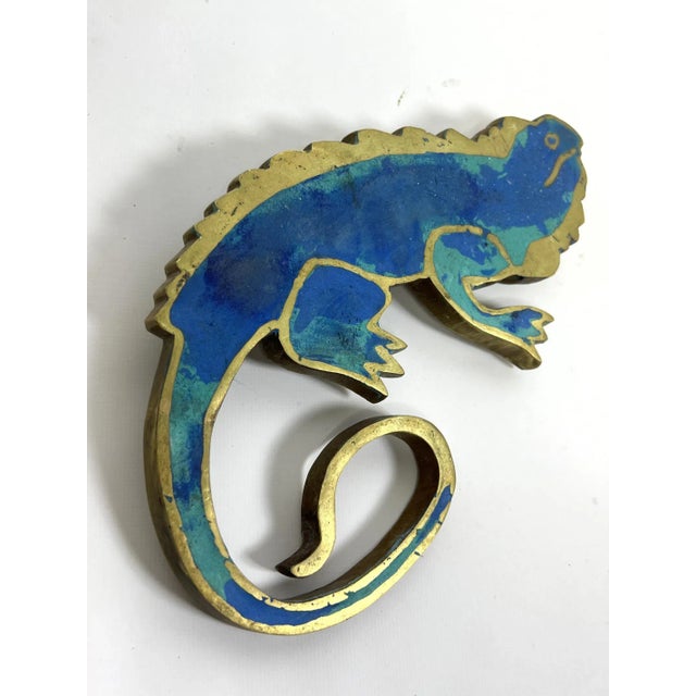 Pepe Mendoza Pair of 1950s Pepe Mendoza Bronze Iguana Enameled Handles For Sale - Image 4 of 7