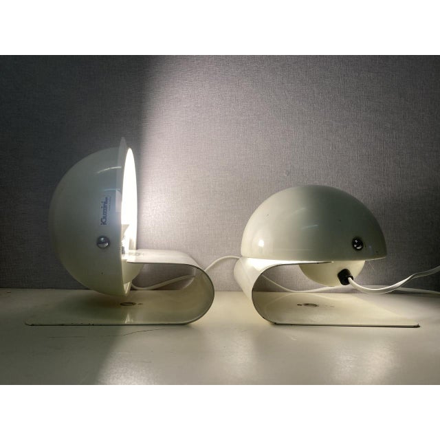 Mid-Century White Model Bugia Wall Lamps by Giuseppe Cormio for Guzzini, 1970s, Set of 2 For Sale - Image 16 of 18