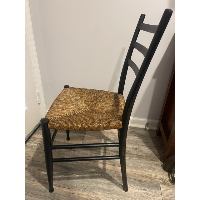 Textile Mid-Century Modern Attributed to Gio Ponti Model 646 "Leggera" Chair for Cassina – Pristine Rush Seat For Sale - Image 7 of 8
