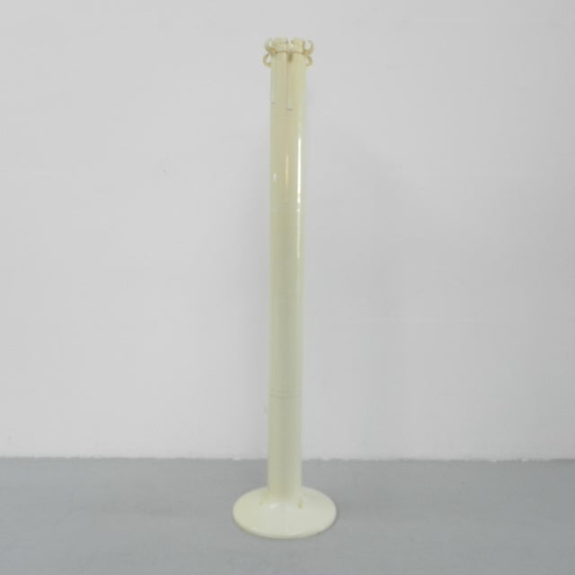 Mid-Century Modern Standing Coat Rack by Giancarlo Piretti for Castelli, 1970s For Sale - Image 3 of 18