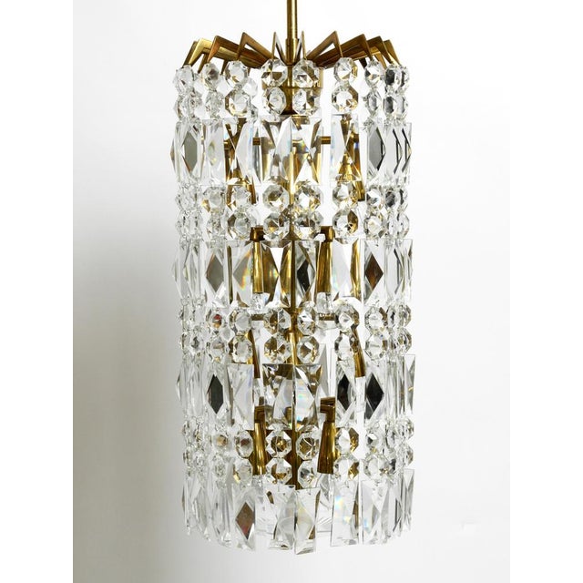 Mid-Century Brass Crystal Glass Chandelier from Vereinigten Werkstätten, 1950s For Sale - Image 18 of 18