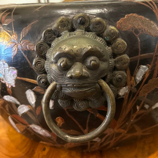 Antique Art Nouveau Japanese Hibachi or Planter. For Sale In West Palm - Image 6 of 6