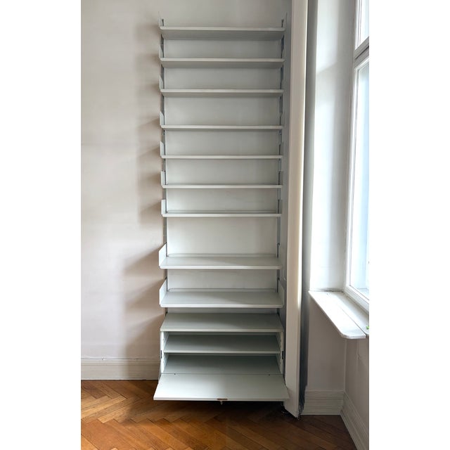 Dieter Rams Shelving System by Dieter Rams for Vitsoe, Germany, 1960s For Sale - Image 4 of 11