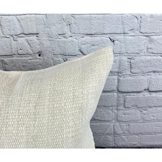 Turkish 20 x 20 Hemp Pillow Turkish Cushion Natural Grayish White Pillow Cushion Cover For Sale - Image 3 of 4