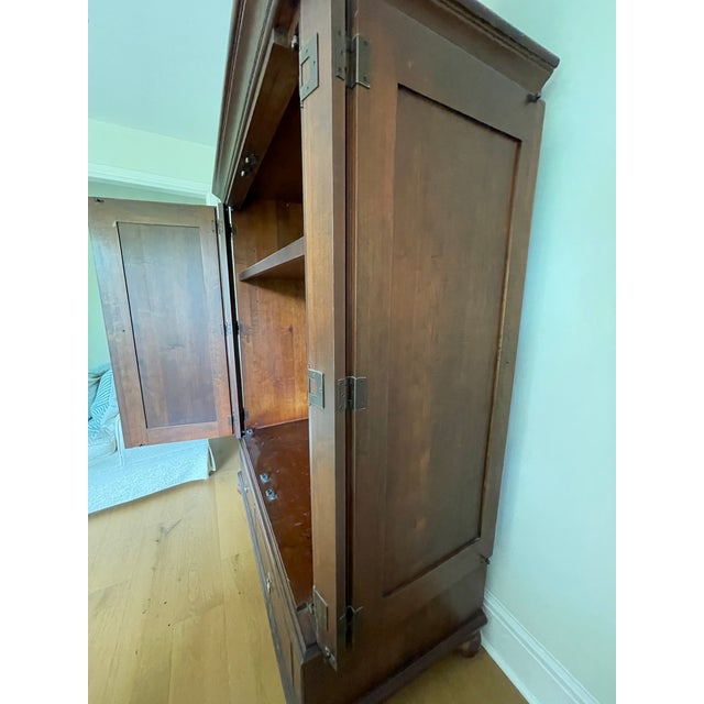 Traditional 1990s Ethan Allen Entertainment/Media Cabinet Armoire From the British Classics Collection For Sale - Image 3 of 18