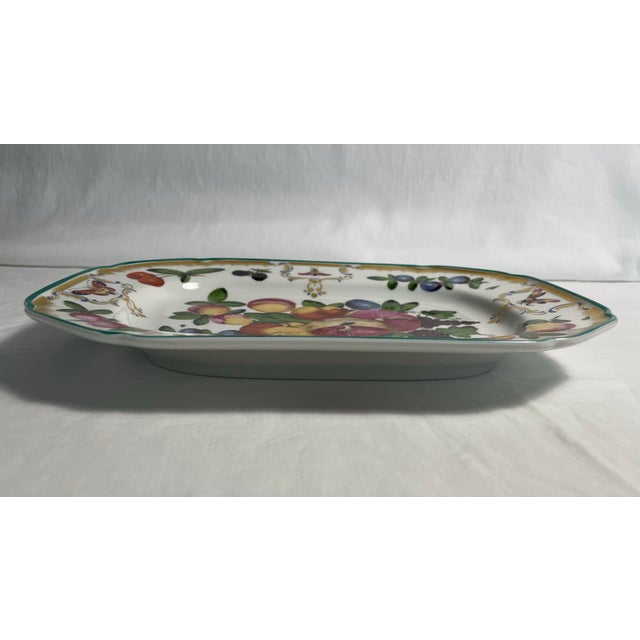 This exquisite Duke of Gloucester serving platter is a reproduction from Williamsburg Restoration and marked 1824, #34. It...