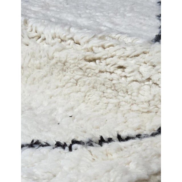 2020s Moroccan Beni Ourain Rug - 11.8 X 8.6 Ft For Sale - Image 5 of 6
