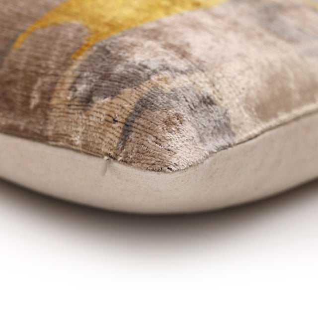 Taupe & Gold Silk Velvet Pillow 20x20 | Handmade Organic Modern Accent Cushion For Sale In San Francisco - Image 6 of 8