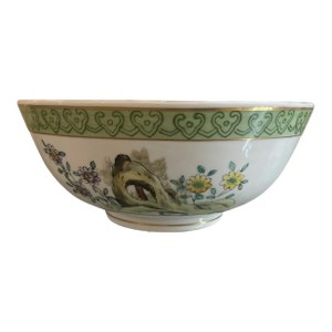 Exquisite Antique Chinese Export Porcelain Bowl - Hand-Painted Floral & Rockery Motif