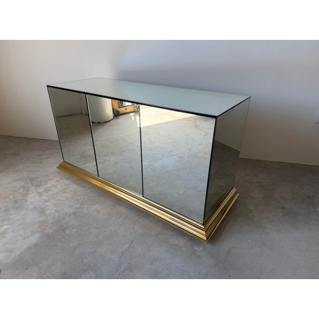 1970s Vintage Ello Furniture Mirrored Glass & Brass Sideboard For Sale - Image 13 of 15