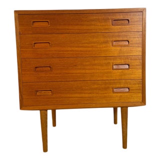 Mid-Century Scandinavian Teak Chest of 4 Drawers For Sale