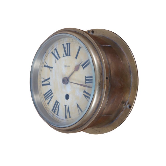 Nautical Mid-Century French Degon Rouen Brass Nautical Maritime Ship Bulkhead Clock For Sale - Image 3 of 12