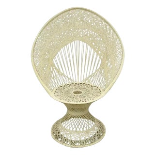 Mid 20th Century Russell Woodard Woven Spun Fiberglass Tall Fan Back Peacock Diamond Chair For Sale