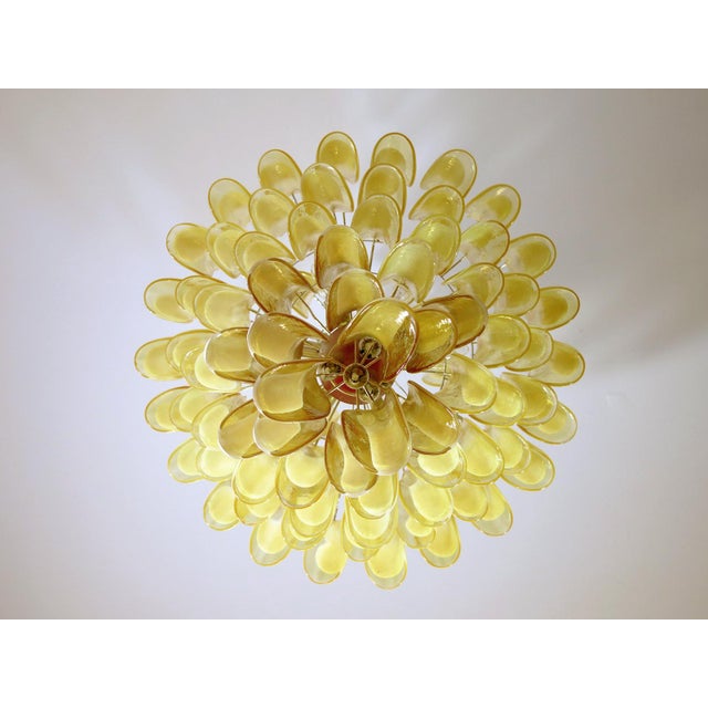 Statement Murano Chandelier – 85 Caramel Lattimo Glass Petals, 7-Tier Italian Statement Light For Sale In Los Angeles - Image 6 of 7