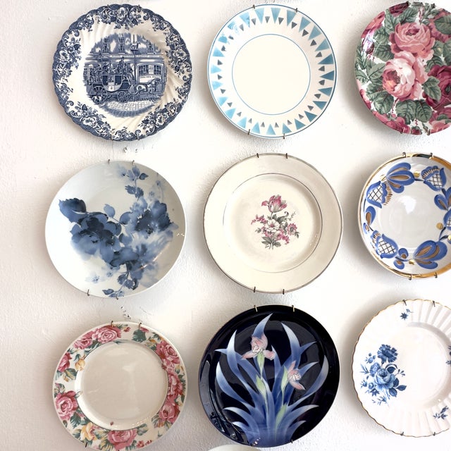 Mid 20th Century Eclectic Multi-Era Blue Pink Gold & White Side Plate Curation - Group of 18 For Sale - Image 5 of 17