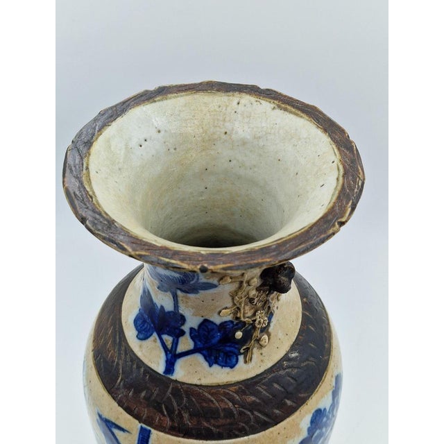 Ceramic Antique Chinese Nanjing White and Blue Crackleware Vase, Late 19th Century For Sale - Image 7 of 18