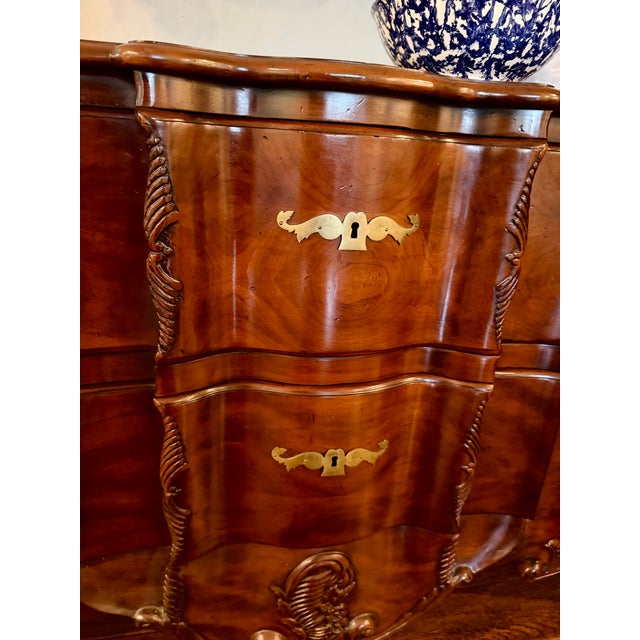 1980s Widdicomb French Louis XV Style Mahogany Serpentine Chest of Drawers, Hand-Carved For Sale - Image 17 of 17