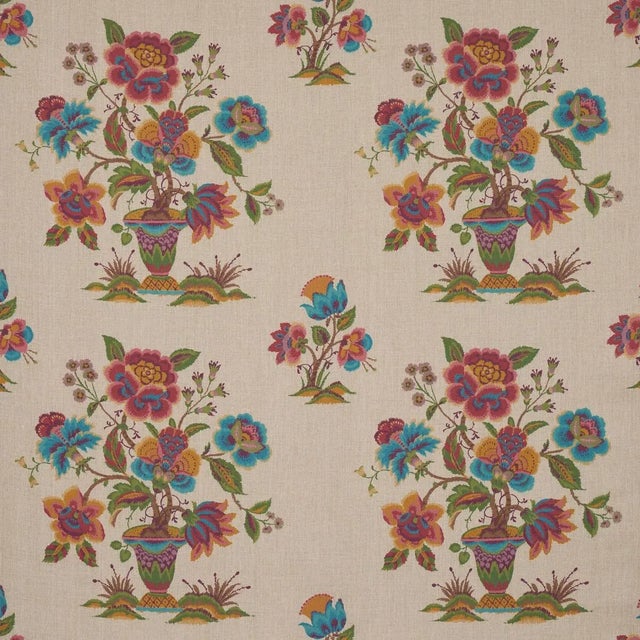 Sample - Schumacher Ashford Linen Fabric in Mulberry & Natural For Sale In Charlotte - Image 6 of 6