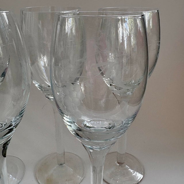 1980s Vintage Handmade Etched Grapevine Tulip-Stem Wine Glasses – Set of 5 For Sale - Image 5 of 11