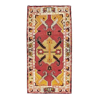 Mid-20th Century Handmade Turkish Oushak Throw Rug For Sale