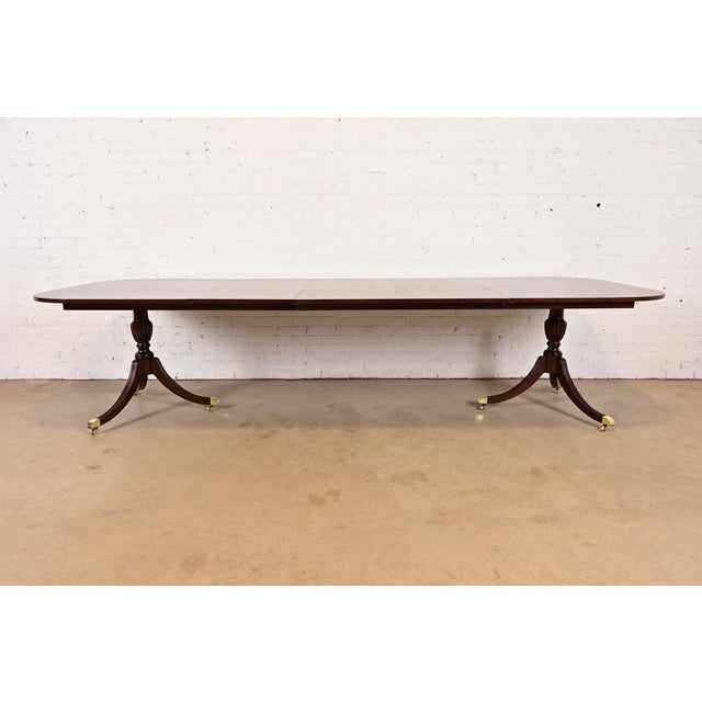 English Councill Furniture Georgian Banded Mahogany Double Pedestal Extension Dining Table, Newly Refinished For Sale - Image 3 of 14