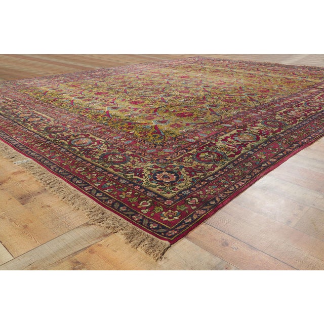 Late 19th Century Persian Isfahan Rug, 09'08 X 12'06 For Sale - Image 10 of 12