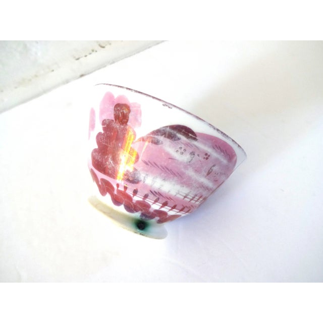 Early 19th Century Antique Early 19th Century Georgian Pink Luster Teacup and Saucer For Sale - Image 5 of 8