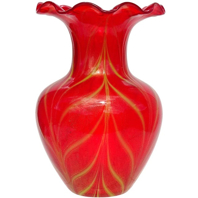 Murano Venetian Vintage Red Yellow Pulled Feather Gold Leaf Italian Art Glass Ruffle Rim Flower Vase For Sale - Image 10 of 10