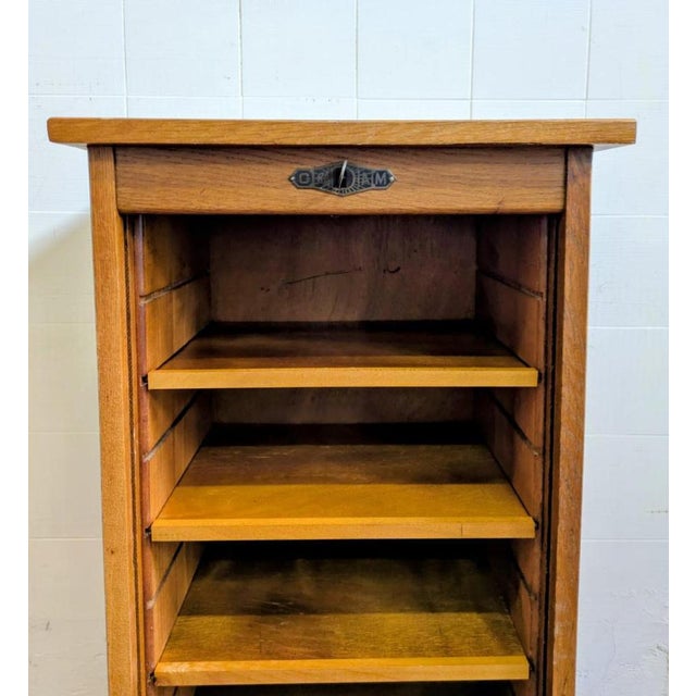 Vintage French Single Roller Door Filing Cabinet from Graam, 1940s For Sale - Image 4 of 10