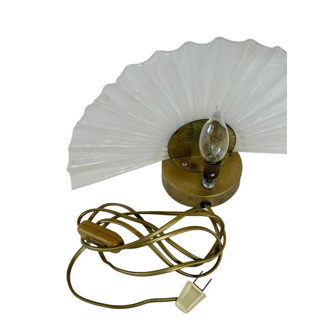 Brass Vintage Vetri Murano Glass Shell Clam Shell or Fan Form Lamp With Brass Base For Sale - Image 8 of 11