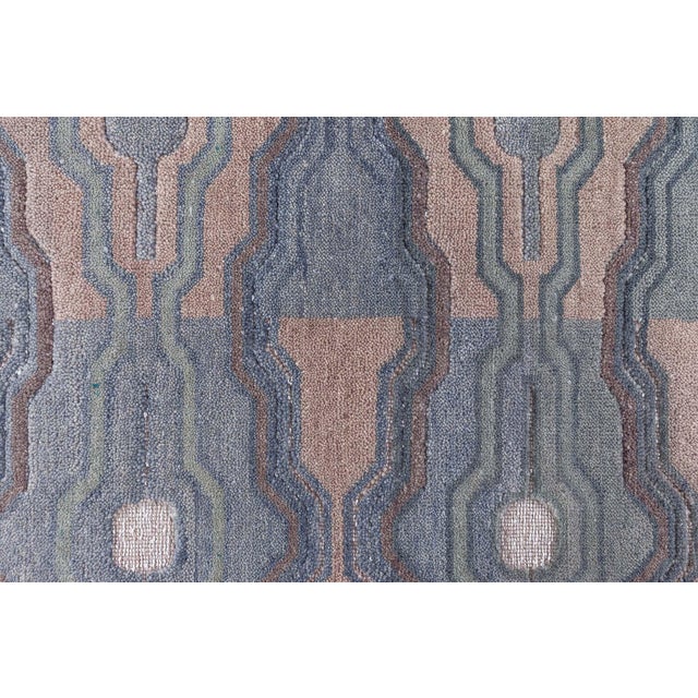Light Gray Geometry Meets Modern Elegance: Rug "Misty" by Doris Leslie Blau For Sale - Image 10 of 10