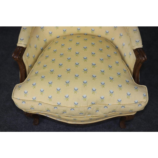 Yellow French Louis XV Carved Walnut Bergere in Yellow Upholstery With Flowers For Sale - Image 8 of 10