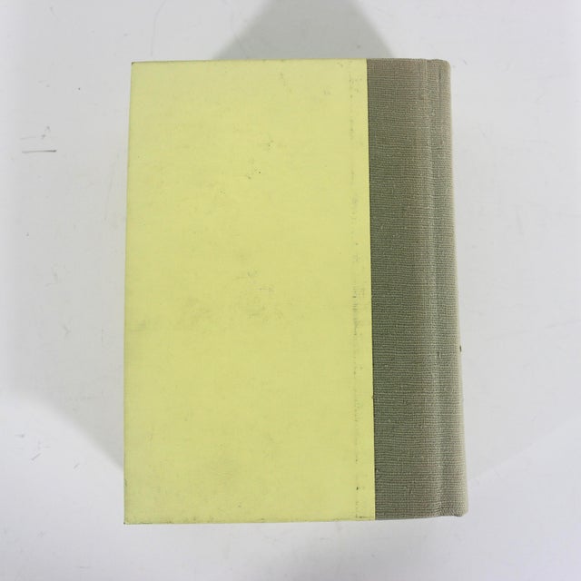 1966 Reader's Digest Complete Book of the Garden For Sale - Image 9 of 12