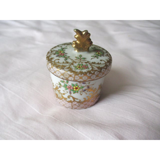 French Antique French Hand Painted Enameled Porcelain Stamp Box For Sale - Image 3 of 9