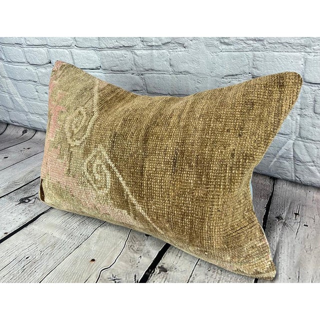 Vintage Pillow Case Turkish Rug Pillow Decorative Rug Pillow Dry cleaning only. PILLOW INSERT IS NOT INCLUDED