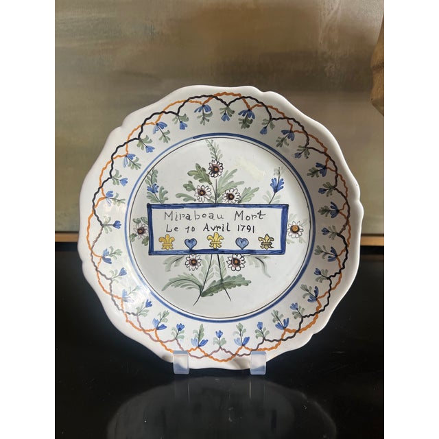19th Century Hand Painted French Faience Commemoration Plate For Sale In San Francisco - Image 6 of 9