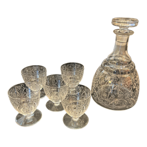 Baccarat Antique 1930s Crystal Lulli Pattern Art Deco Decanter and 5 Cups, Set of 6 Pieces Signed and Marked