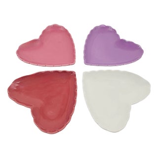Williams Sonoma Scalloped Heart Plates in Pastel Porcelain, Set of 4 Dessert/Appetizer Dishes Nib For Sale